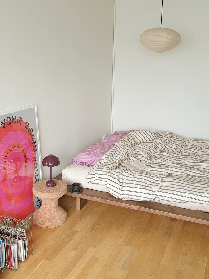 Karup Japan Bett aus Massivholz in Braun mit minimalistischem Design - Bild 1