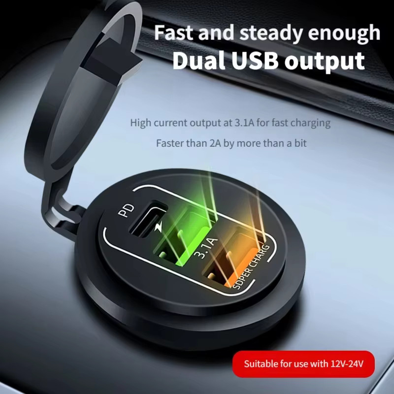Wasserdichtes 4-Port Autoladegerät in Schwarz mit Dual PD USB-C und Dual QC 3.0 USB Anschlüssen sowie Voltmeter für 12V/24V Auto und Boot - Bild 4