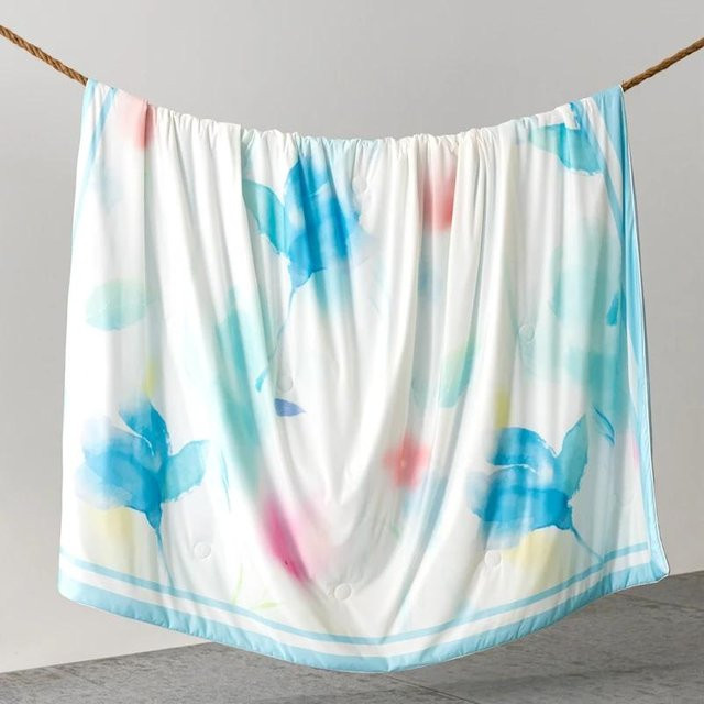 Sommer-Kühlbettdecke aus Eisseide mit Kühlfunktion, leichte Microfaser-Bettdecke für Erwachsene, B/H: 150 x 200 cm - Bild 1
