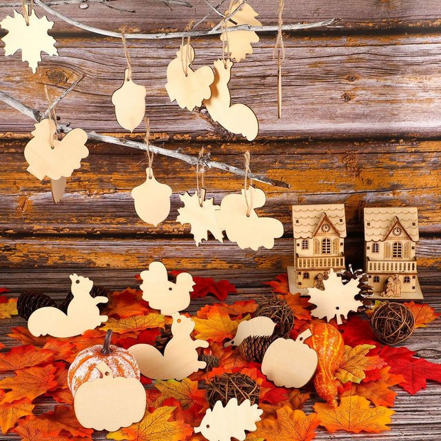 12-teiliges Thanksgiving-Set aus weißem Holz mit Kürbis, Truthahn, Ahornblatt, Eichhörnchen und Tannenzapfen als hängende Dekoration für deine Heimwerkerarbeiten - Bild 1