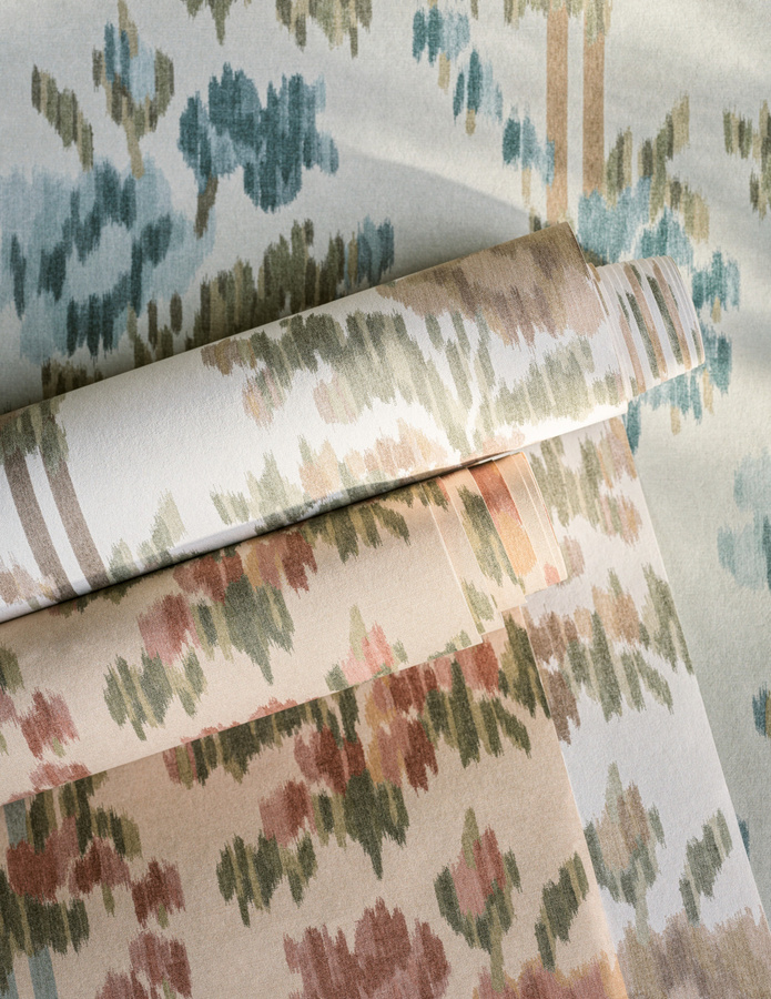 Sanderson Tapete Apothecary Rose Ether Blues mit floralem Botanik-Design in Mehrfarbig - Bild 1
