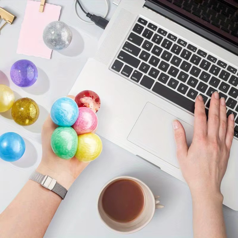 Joyfy Mini-Stressbälle, Quetschbälle, Fidget-Spielzeug, 24-teiliges Set, multicolour - Bild 4