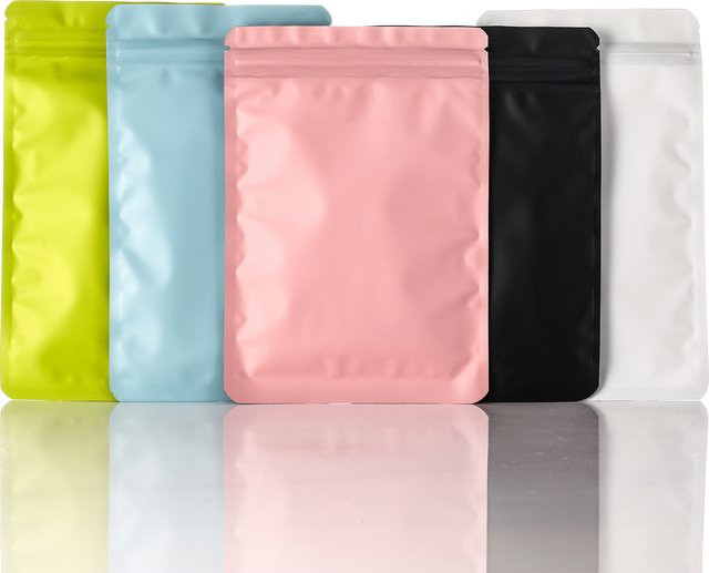 100 Stück selbstdichtende Beutel in Grün und Bunt, lebensmittelechte und feuchtigkeitsbeständige Aufbewahrungsbeutel aus Kunststoff für Süßigkeiten und Geschenkverpackungen - Bild 1