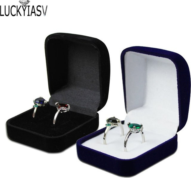 Schmuckkästchen aus Samt von luckyiasv als Ring Box und Schmuck Organizer in Blau und Schwarz - Bild 1