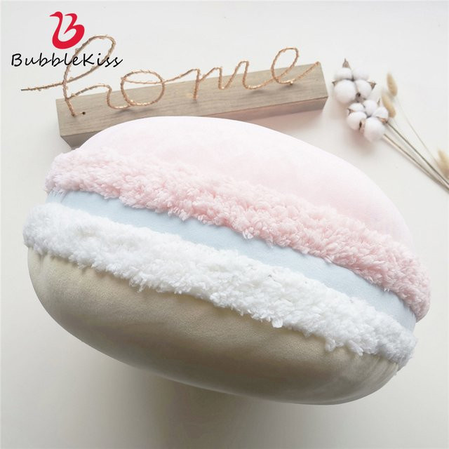 Bubble Kiss Regenbogen Macaron Kissen aus Plüsch und Seide in Multicolour und Blau - Bild 1