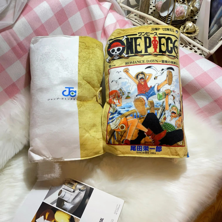 Bandai One Piece Manga Buch Plüschkissen mit Luffy Cover-Druck in Gelb und Bunt - Bild 5