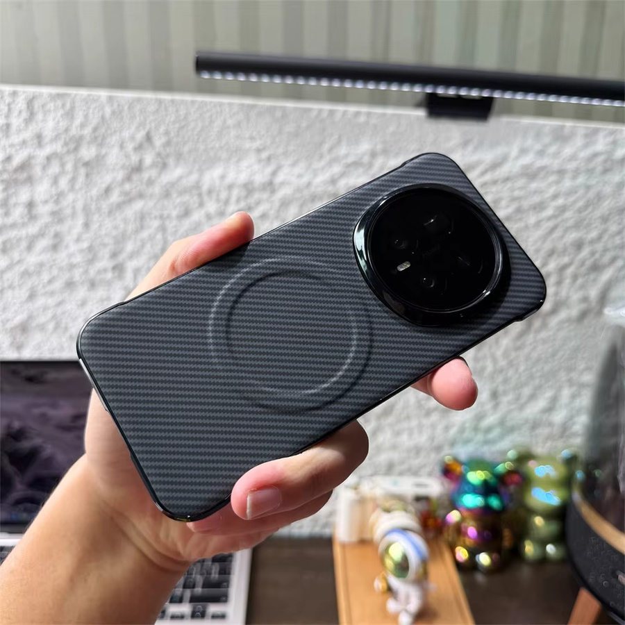 Ultradünne rahmenlose Honor Magic Schutzhülle aus Hart-PC mit Kohlefaser-Muster und magnetischer kabelloser Ladefunktion in Schwarz oder Blau - Bild 2