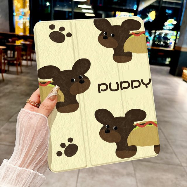 Apple iPad Pro und iPad Air Schutzhülle mit Dackel Wurst-Welpen Design in Braun, Weiß und Multicolour - Bild 1