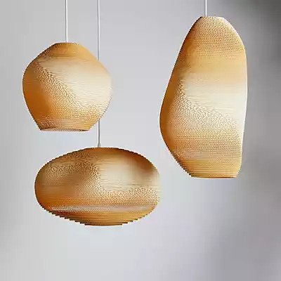 Graypants Scraplights Alki Pendelleuchte in Blond und Grau aus Holz - Bild 1