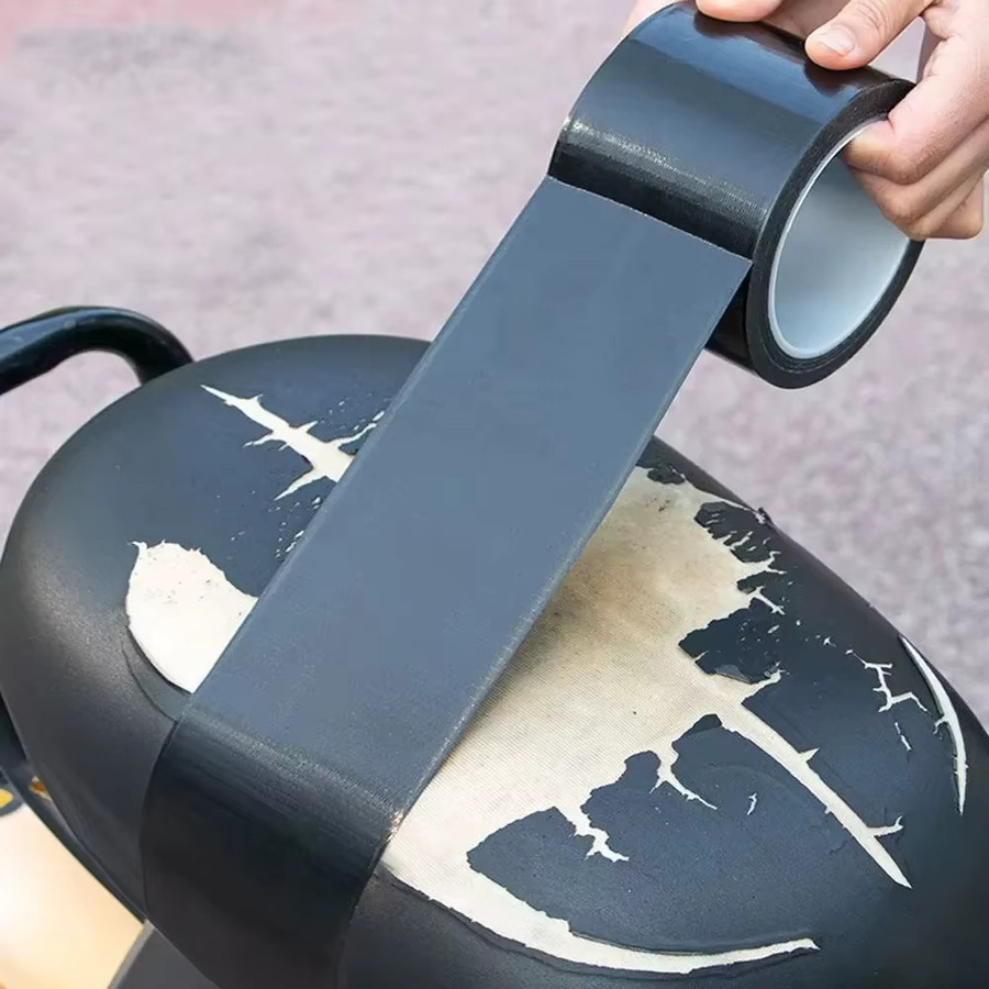 Selbstklebendes Leder-Reparaturband in Schwarz für Sofa, Handtaschen und Möbel, Breite: 10 cm, Länge: 10 m - Bild 6