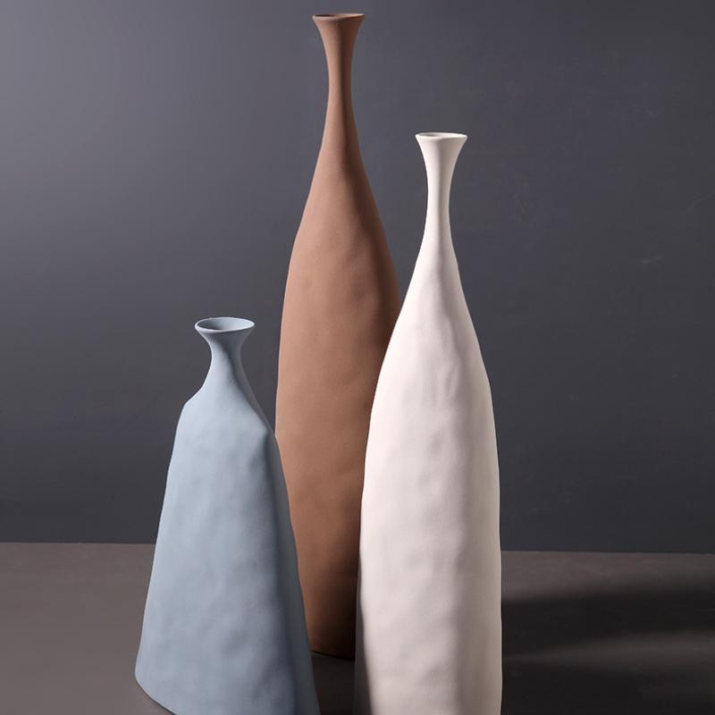 Fanda Nordic Morandi Keramikvase in Weiß, handgefertigte unregelmäßige matte Vase für Dekoration - Bild 4