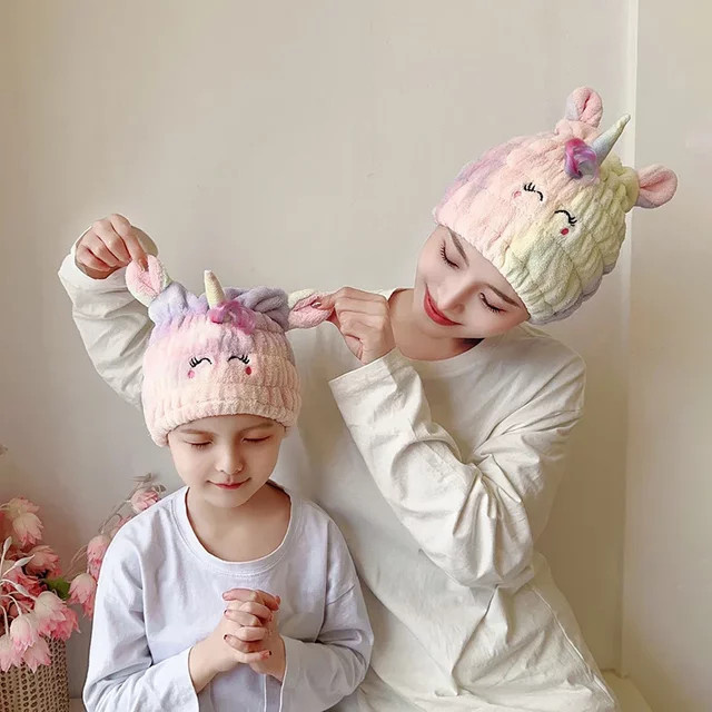 Schnell trocknende Kinder-Haartrockenhaube aus weichem Frottee mit niedlichen Tierdesigns wie Ente, Kaninchen oder Einhorn in Multicolour - Bild 1