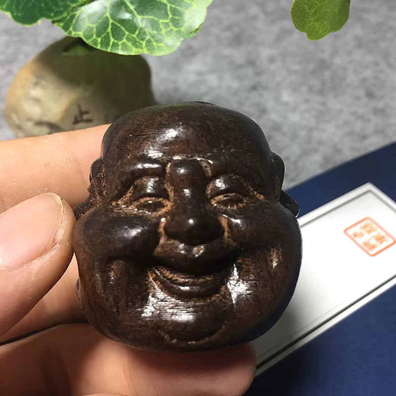 JETTING Buddha-Statue aus Holz mit vier Gesichtern in Braun als tibetische Dekoration für dein Büro oder Zuhause - Bild 2