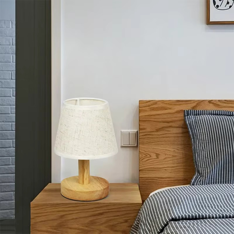 Lyfs LED Tischlampe im Retro-Japanischen Stil mit Holz und Stoffschirm für Wohnzimmer und Schlafzimmer, Warmweiß - Bild 4
