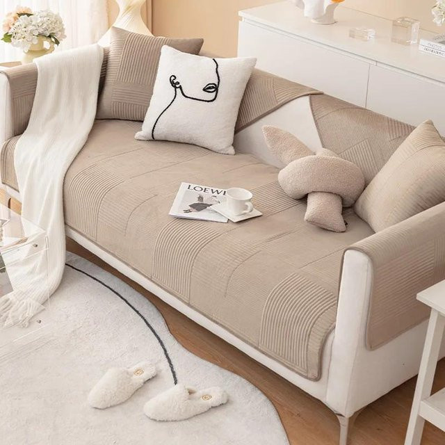 Rutschfester Plüsch Sofabezug aus Samt in Beige, abnehmbarer Couchschoner Überwurf für Wohnzimmer, B/H: 50 x 30 cm - Bild 1