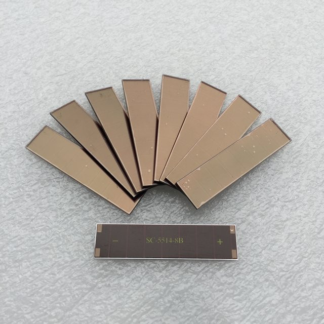 MARS ROCK a-Si-Solarzellen Set für schwaches Licht, 10 Stück, 4 V, 8 uA, B: 55 mm, T: 13,6 mm, ideal zum Aufladen im Innenbereich bei 200–300 Lux, braun - Bild 1