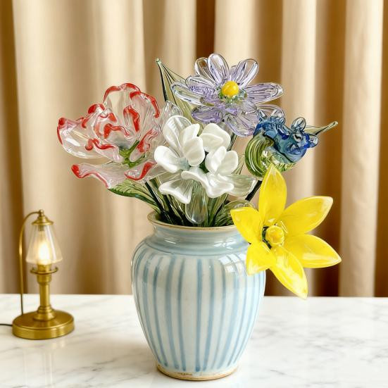 Handgefertigte mundgeblasene Glasblumendekoration von Full in Love House mit Drahtstiel in Mehrfarbig gestreift als Tischornament für Wohnzimmer und Büro - Bild 1