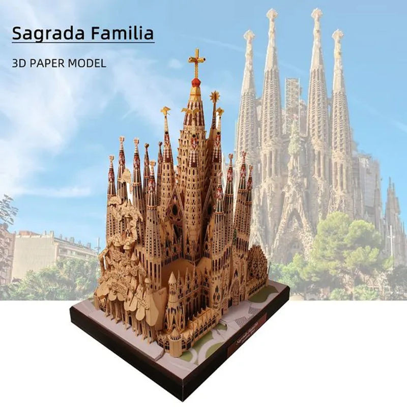 Moquerry Papiermodell Sagrada Familia Kathedrale DIY Bastelset in Beige - Bild 1