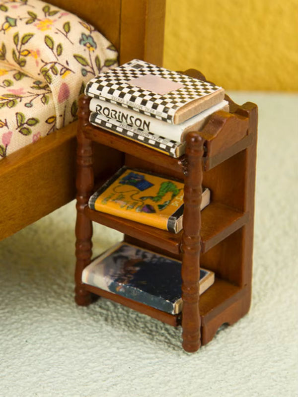 DIAPER&CORED Miniatur Nachttisch Lagerung Rack Puppenhaus Zubehör - Bild 6