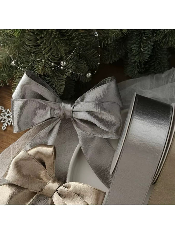 Elegantes textiles Band in Gold für Geschenkverpackungen und Weihnachtsdekoration - Bild 4