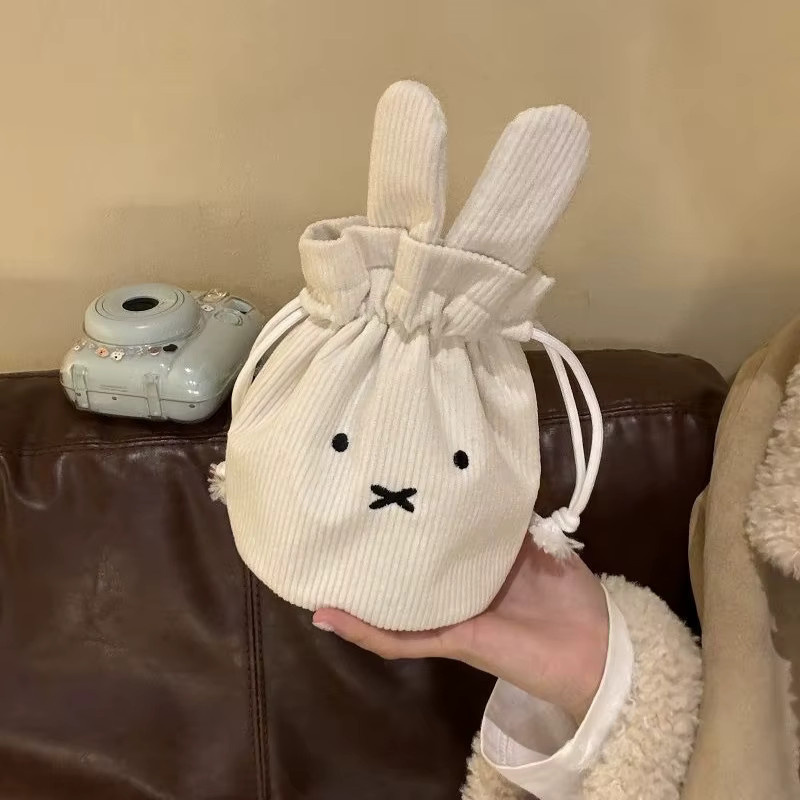 Miffy Aufbewahrungstasche aus Cord in Weiß mit niedlichem Anime-Cartoon-Druck und Kordelzug - Bild 6