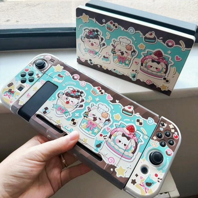 Bandai Schutzhülle mit Bären-Dessert-Print für Nintendo Switch 2 OLED, halbtransparente Hartschale in Multicolour, kratzfest und schlank - Bild 1
