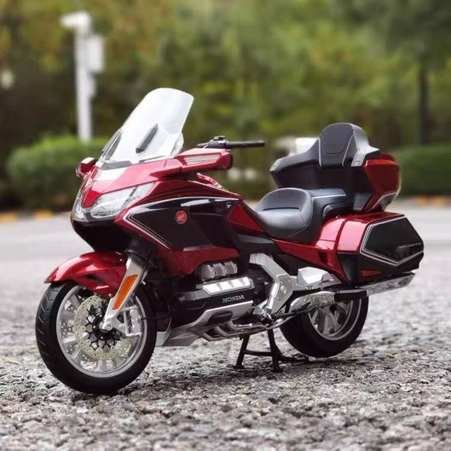 XMD Honda Gold Wing GL800 2021, Motorrad Modell, 1:11, Metall, mit Licht und Sound - Bild 1