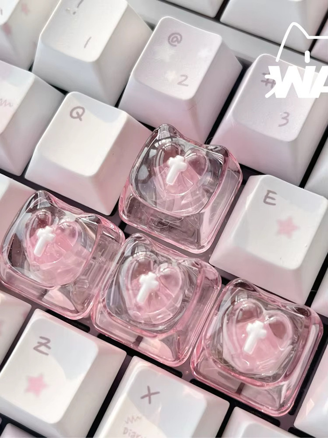 4-teiliges Set Sanrio Herzförmige Durchsichtige Tastenkappen in Rosa und Weiß für mechanische Tastaturen mit langen Nägeln - Bild 1