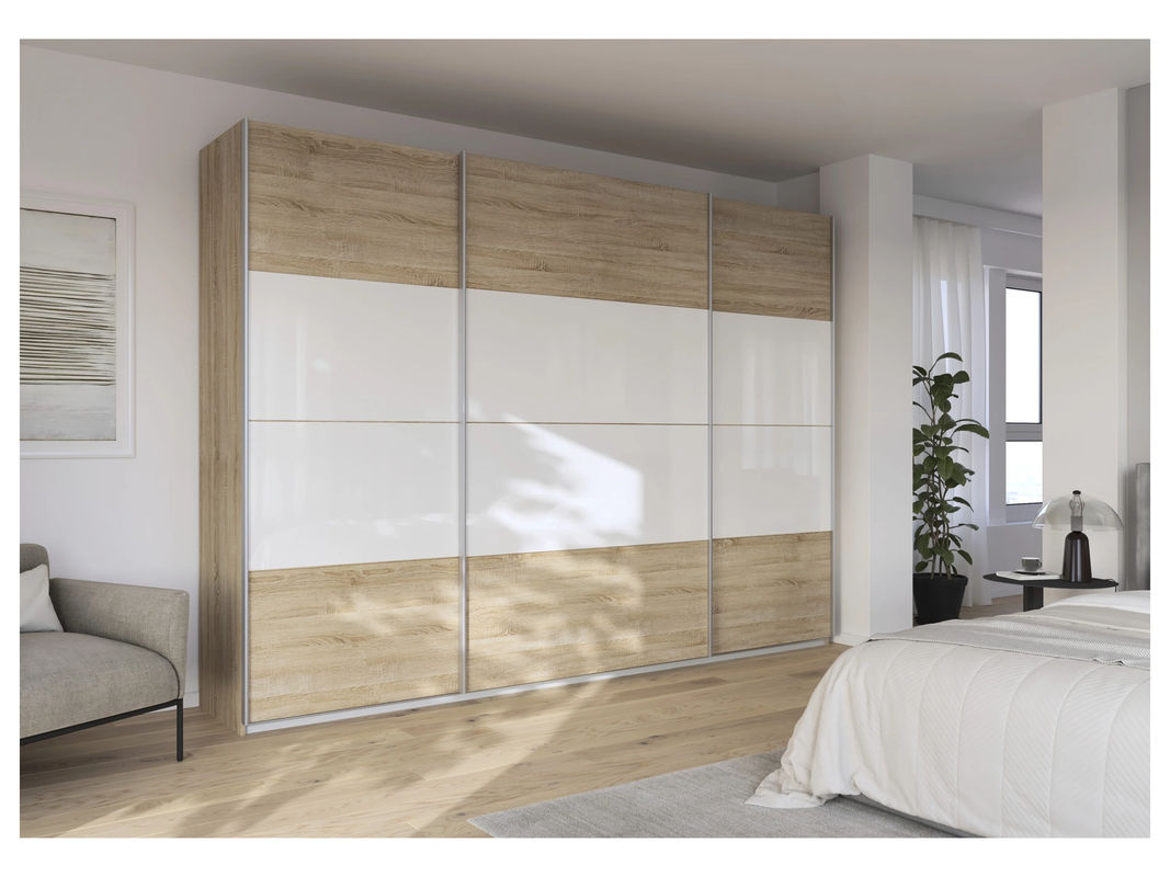 RAUCH Quadra Schwebetürenschrank in Eiche mit weißem Glas und integrierten Schubladen, B: 315 cm, H: 230 cm - Bild 2