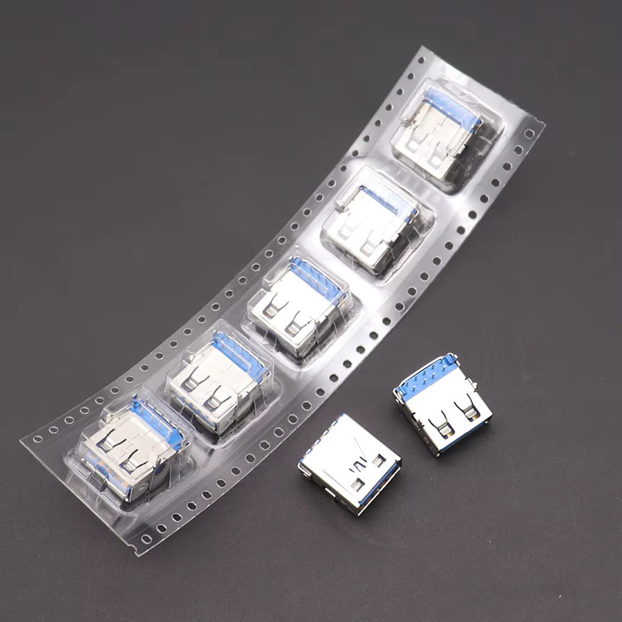 TingDong USB-Anschluss-Set für PS5-Konsole mit USB-C, USB-A und HDMI Schnittstellen - Bild 1