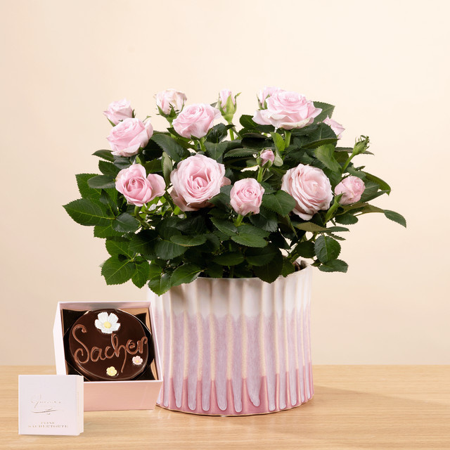 BLUME2000 Rosy Pastel Blumen-Sachertorte in Rosa, 200g - Bild 1
