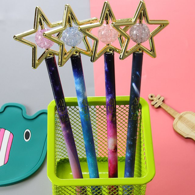 8-teiliges Set Gelschreiber mit niedlichen Cartoon-Motiven wie Kristall, Stern und Bär in Mehrfarbig und Lila für Schule und Büro - Bild 1