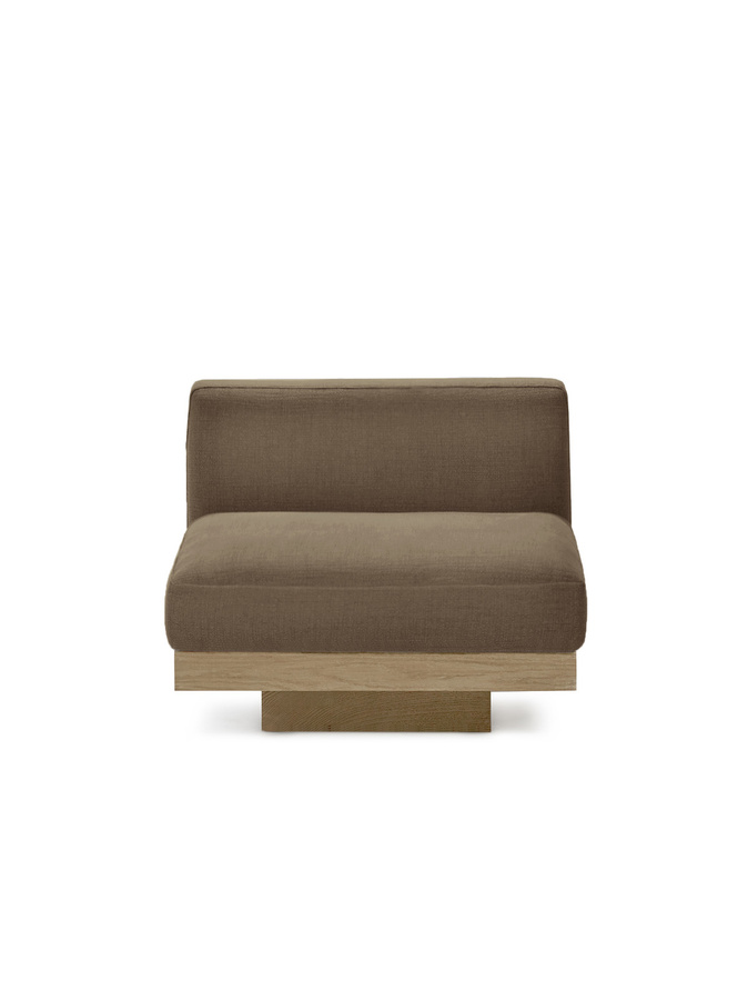 Serax Rudolph Outdoor Sessel aus Teakholz mit beige farbenem Outdoor-Stoff in minimalistischem Design - Bild 2
