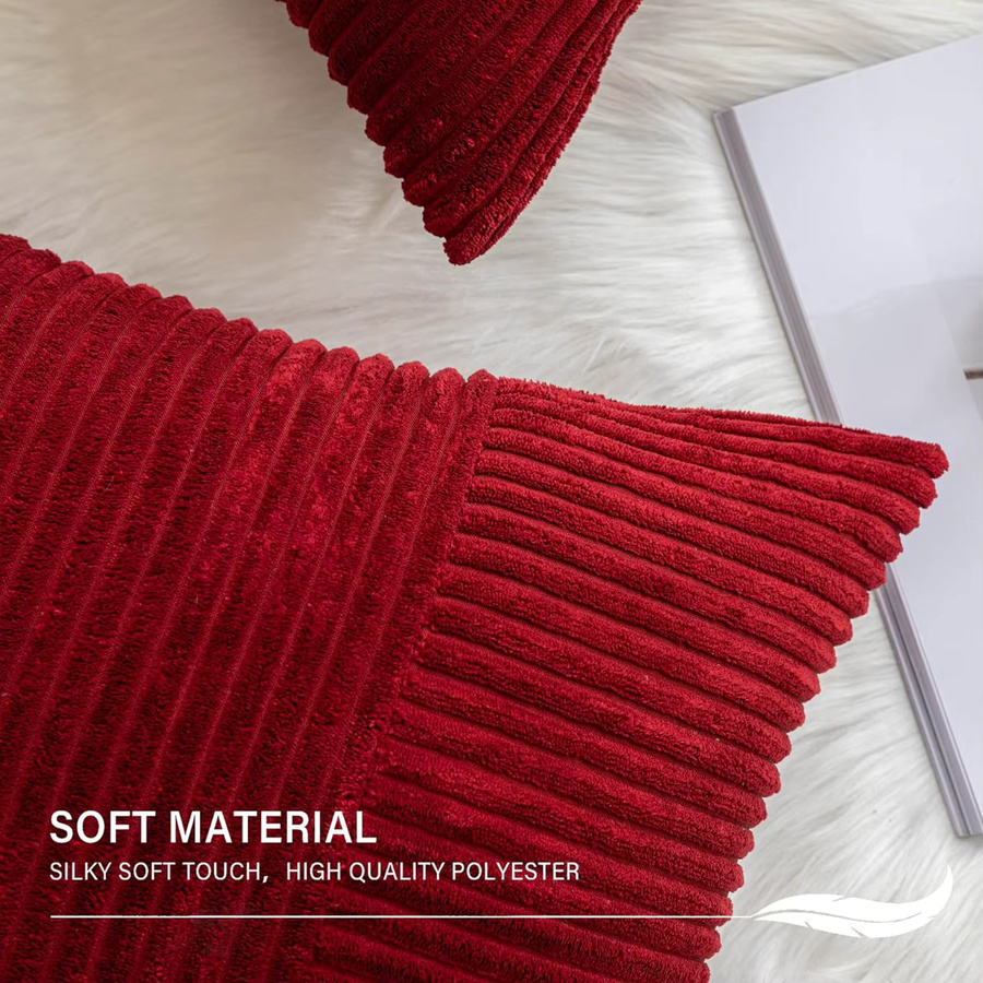 2er-Set inyahome Cord-Kissenbezüge im Weihnachts-Design, Patchwork-Stil in Rot und Grün, gestreift und klassisch - Bild 2