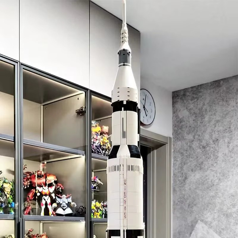 LIEI Apollo Saturn 5, Weltraumraketen-Serie, Modellbausatz, 1969 Teile - Bild 3