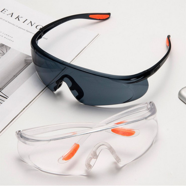 Universelle Spritzschutzbrille als Augenschutz für Industrie, Arbeit und Fahrradfahren mit winddichtem Design - Bild 1