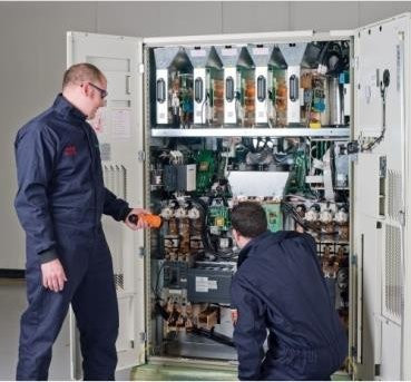 APC Advantage Prime Service Plan Serviceerweiterung für USV 10 - 15 kVA 208 V mit Arbeitszeit und Ersatzteilen für Galaxy VS GVSUPS10KF, GVSUPS10KFS, GVSUPS15KF, GVSUPS15KFS (WADVPRIME-VS1-A15) - Bild 1