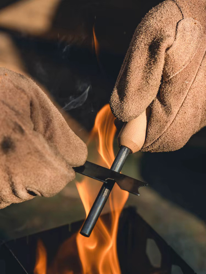 OneTigris Schweißhandschuhe aus braunem Rindsleder, feuerfeste und wärmeisolierende Arbeitshandschuhe für BBQ, Camping und Holzofen - Bild 6