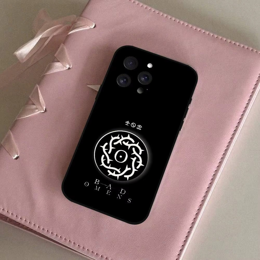 Mesuca Bad Omen Noah Logo Handyhülle für iPhone 17 16 15 14 13 12 11 Pro Max Mini X Xs XR in Schwarz aus Silikon - Bild 4