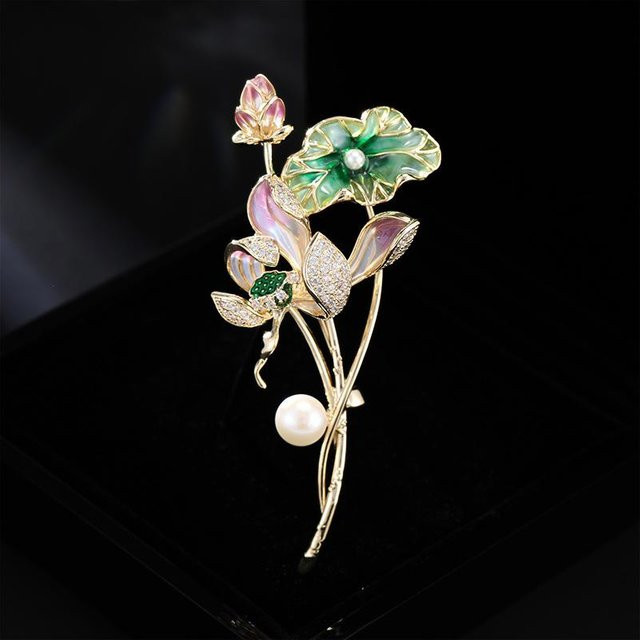 YIRAN Damenbrosche Lotusblume, Emaille, Imitationsperlen, beige - Bild 1