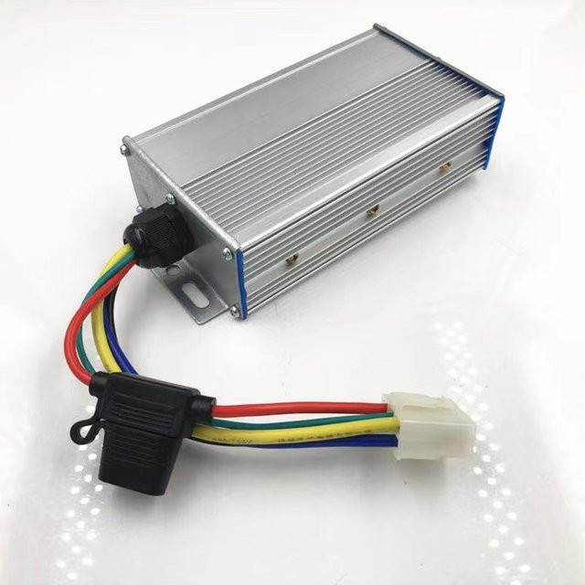 FOCAN eBike DC Spannungswandler Buck Converter Modul für 48V 60V 72V 84V 96V 120V zu 12V 30A in Silber - Bild 1