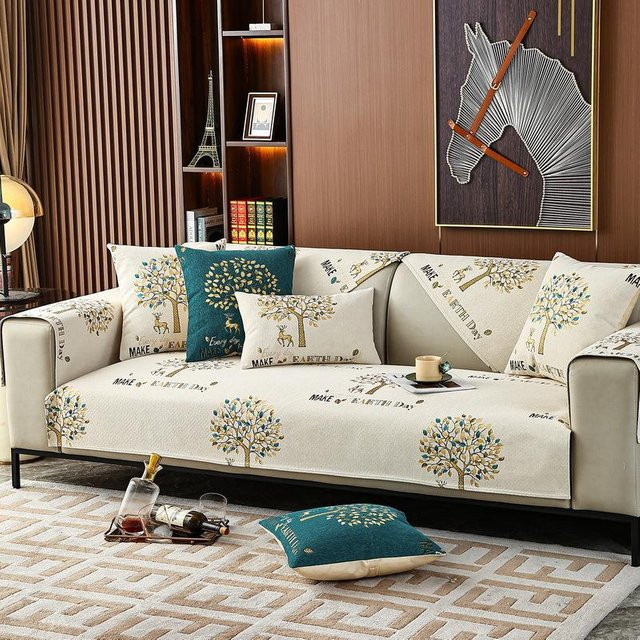 Binchi Sofabezug aus Chenille mit Hirsch-Print, beige, B: 180 cm, H: 70 cm - Bild 1