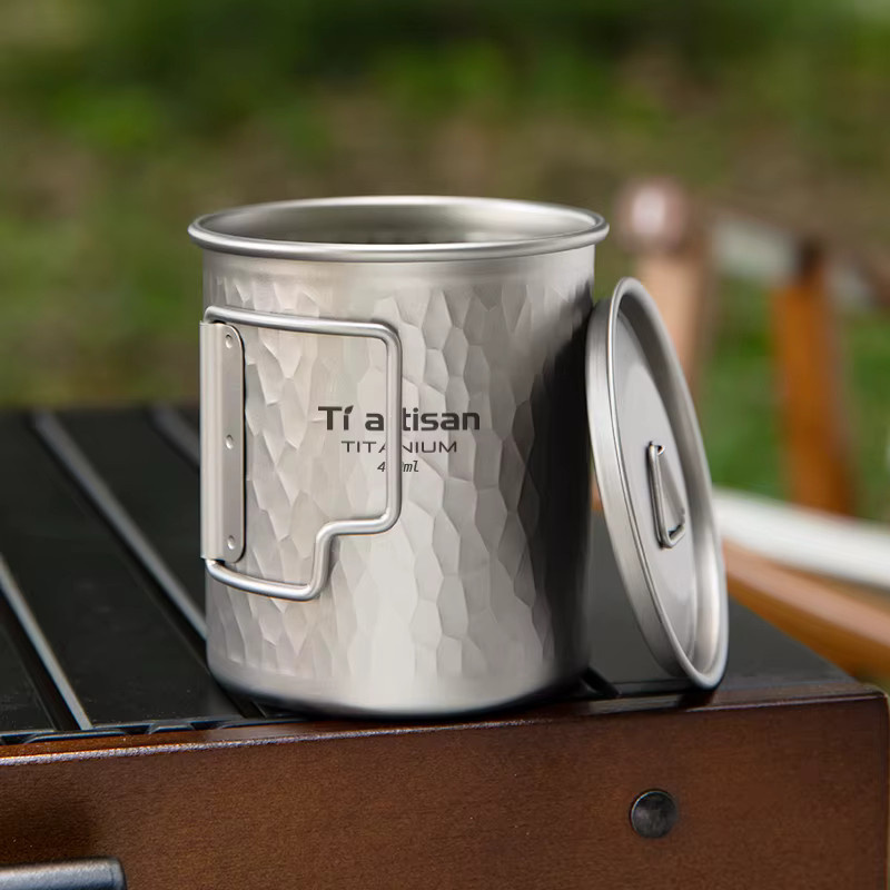 Tiartisan Kaffeetasse mit Deckel und gehämmerter Textur, faltbarer Wasserbecher für Outdoor-Camping, Silber, 450 ml - Bild 4