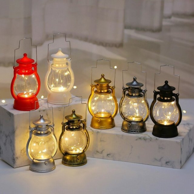 Lyfs Vintage-Laterne im Retro-Design als batteriebetriebene LED-Hängelampe mit transparentem Glas und warmweißem Licht - Bild 1