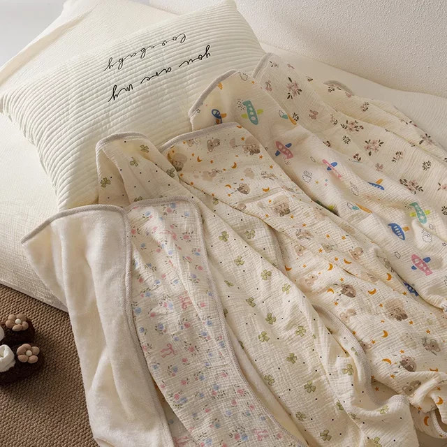 DANIVIVI Baby Decke aus Baumwolle und Fleece in Weiß für Neugeborene und Kinderwagen - Bild 1