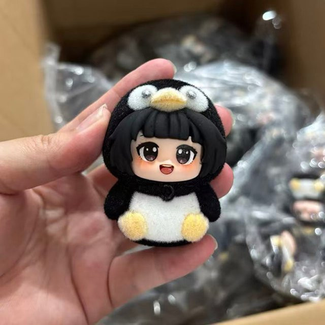 Bandai Anime Gugu Gaga Pinguin-Puppe, beflockte Figur - Bild 1