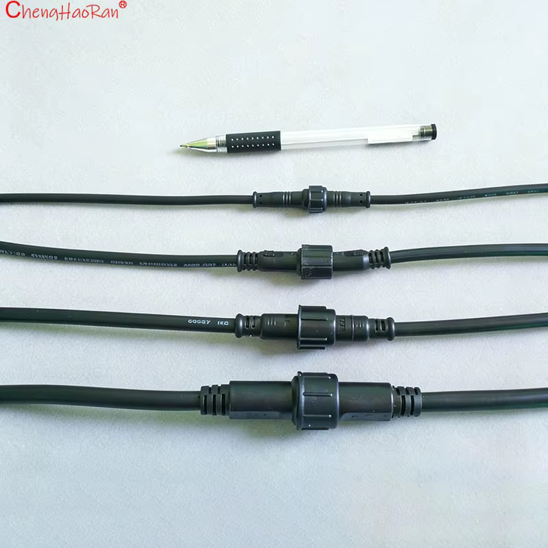 ChengHaoRan 4-in-1 Wasserdichtes Schnellverbinder-Kit Industrielle Outdoor-LED-Kabelverbinder Set in Schwarz - Bild 3