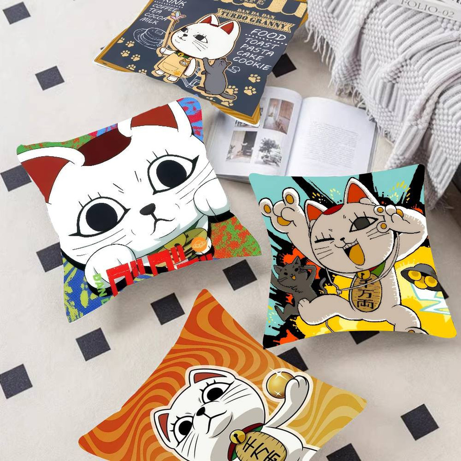 Anime T-Turbo Oma Katze Kissenbezug aus Peach Skin für Sofa und Wohnzimmer, B/H: 18 x 18 cm - Bild 1