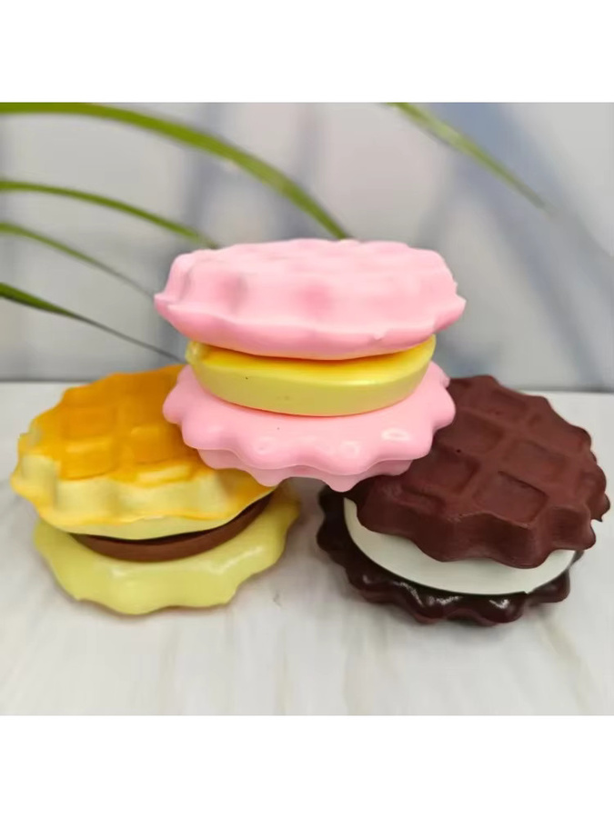 Schylling Squishy Simulierter Mehrschichtiger Sandwich-Kuchen, Fidget-Squeeze-Spielzeug - Bild 3