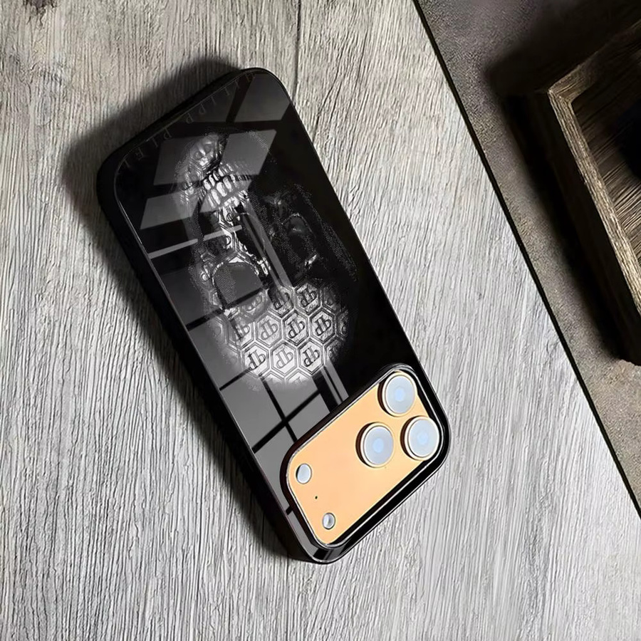 Rastar Handyhülle aus PC und TPU in Schwarz für iPhone und Samsung Modelle - Bild 2